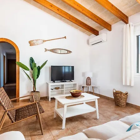 Ferienhaus Mit Privatpool Fuer 6 Personen Ca 140 Qm In Cala'n Blanes, Menorca Westkueste Von Menorca - B62743